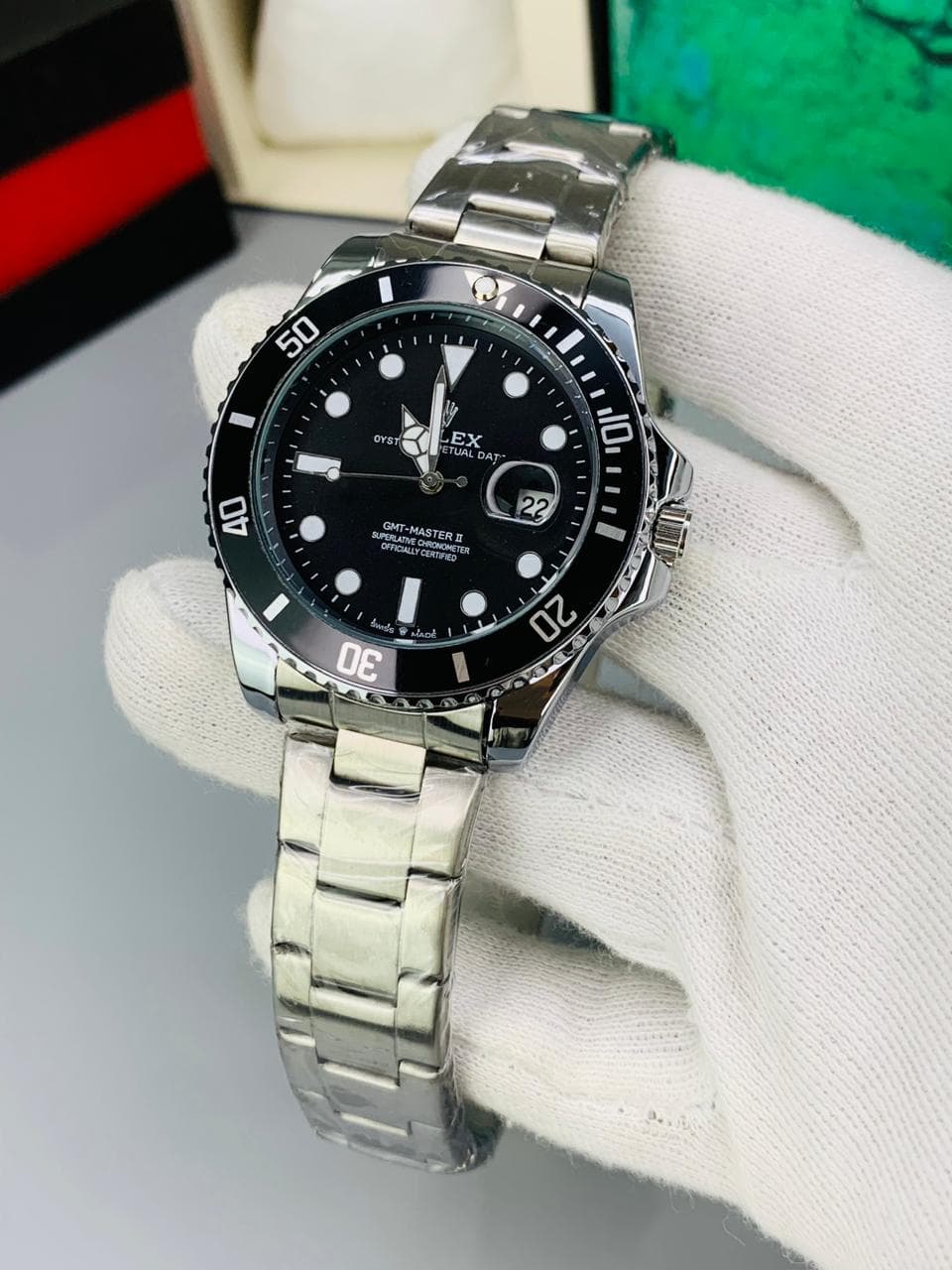 Rolex Submariner Style Semi-Automatic Watch with See-Through Back